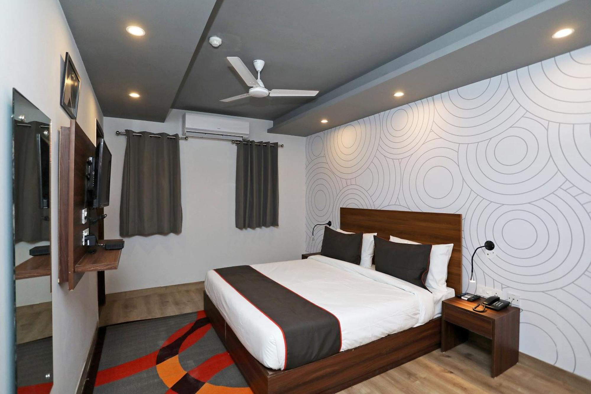 Hotel Collection O Moonlight à Delhi  Extérieur photo